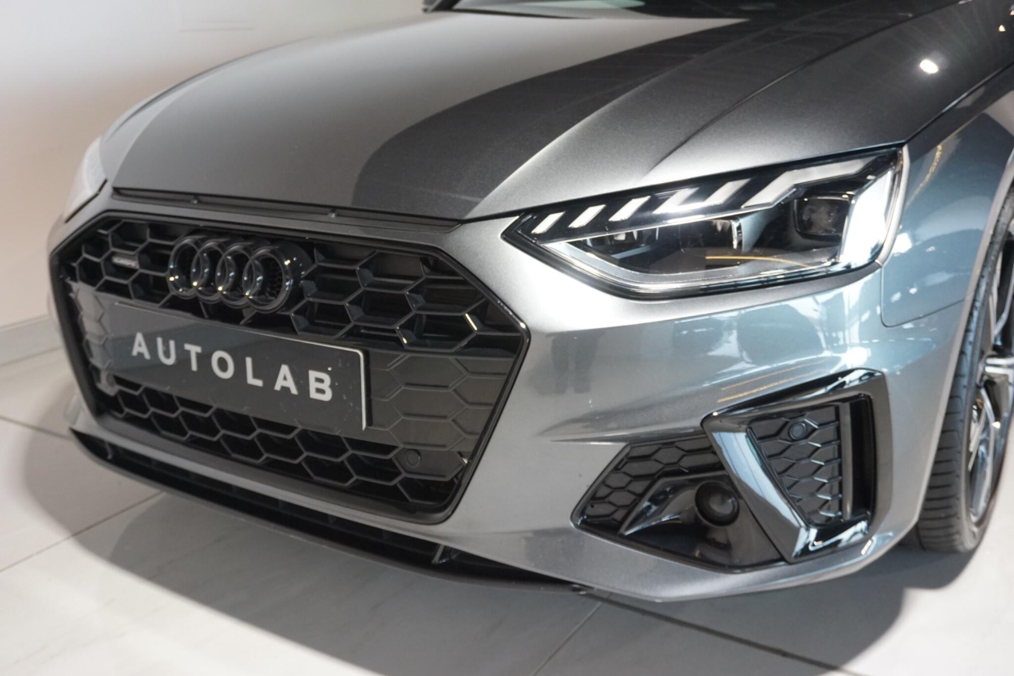 Audi A4 2.0 TDI 40 Black Edition Saloon 4dr Diesel S Tronic quattro Euro 6 (s/s) (204 ps)